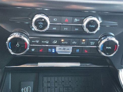 New 2025 Ford F150 Platinum w/ FX4 Off-Road Package image 14