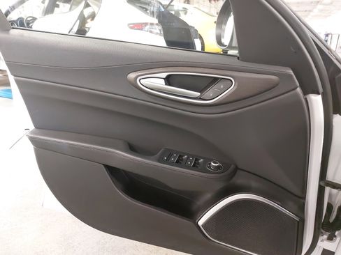 Used 2023 Alfa Romeo Giulia Ti w/ Active Assist Plus Package RWD image 29