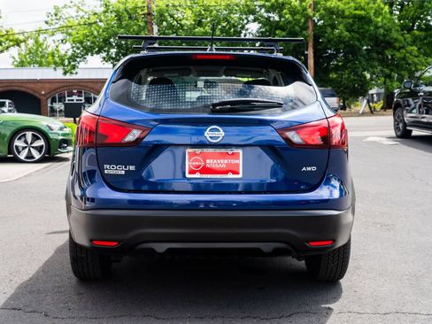 Used 2019 Nissan Rogue Sport S AWD/4WD image 5