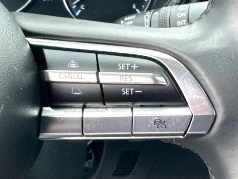 Used 2023 MAZDA CX-30 AWD 2.5 S w/ Premium Package image 12