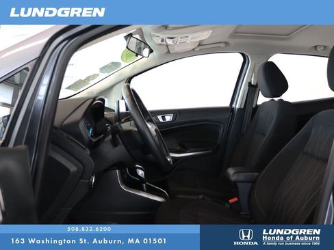 Used 2019 Ford EcoSport SE image 10