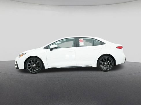 New 2026 Toyota Corolla SE image 19