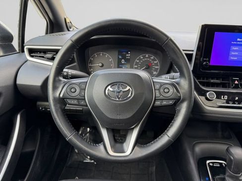 Certified 2023 Toyota Corolla SE w/ SE Premium Package FWD image 11