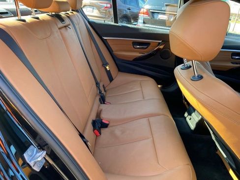 Used 2018 BMW 330i xDrive Sedan w/ Convenience Package image 18