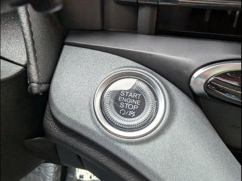 Used 2024 FIAT 500 e (RED) image 30