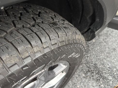 Used 2024 Ford Bronco Sport Badlands w/ Premium Package image 36