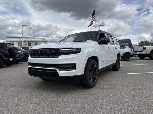 New 2024 Jeep Grand Wagoneer Series II w/ Quick Order Packagew 28T image 4