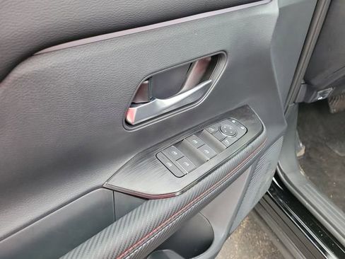 New 2026 Nissan Kicks SR w/ Cold Weather Package image 22