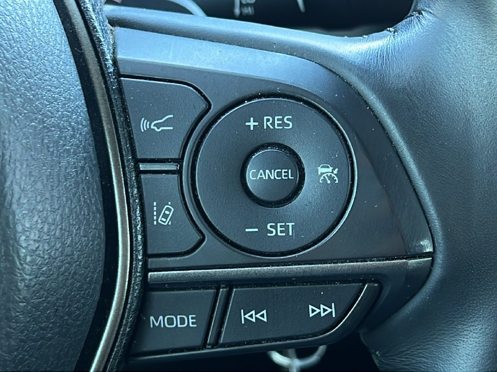Used 2023 Toyota Camry SE FWD image 27