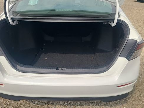 Used 2023 Honda Accord LX image 11