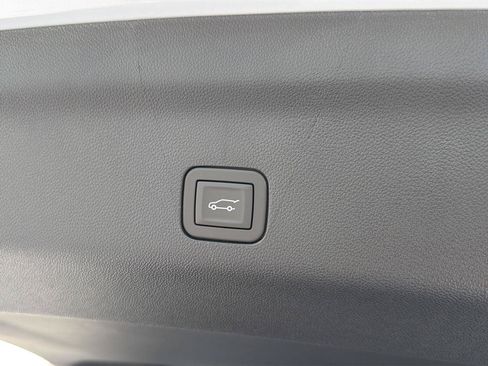 New 2026 Chevrolet Tahoe Premier w/ Sun And Tow Package AWD/4WD image 38