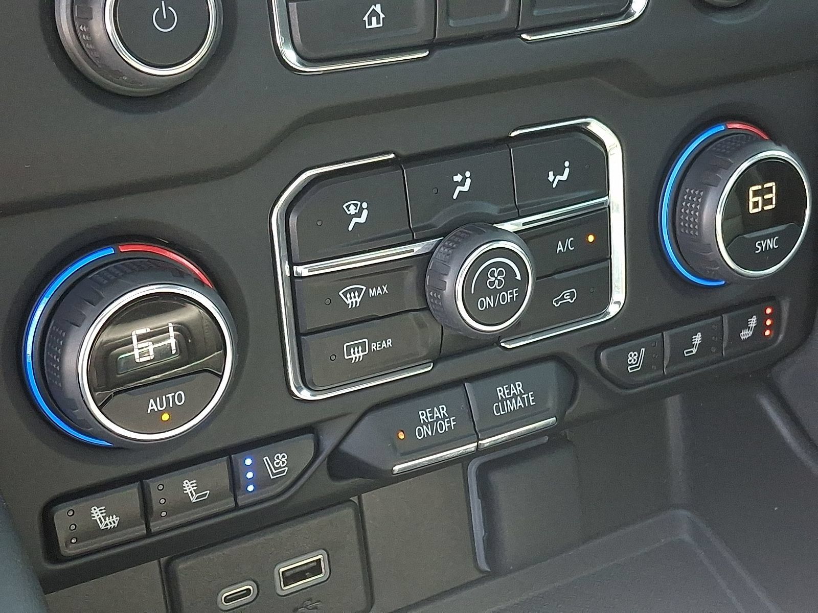 Used 2023 Chevrolet Tahoe High Country AWD/4WD image 16