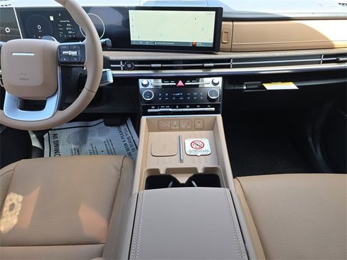 New 2025 Hyundai Santa Fe Limited image 13