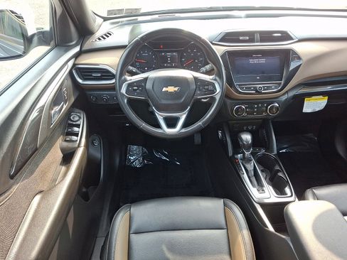Used 2021 Chevrolet TrailBlazer ACTIV w/ Sun and Liftgate Package AWD/4WD image 12