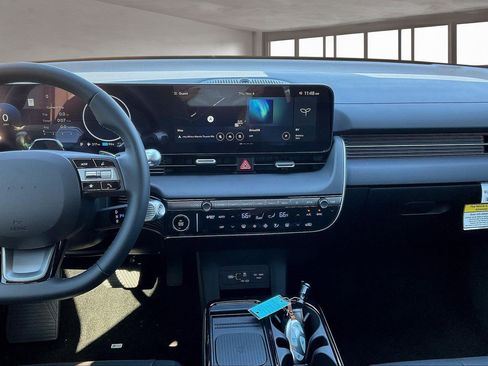 New 2026 Hyundai Ioniq 5 SEL image 6