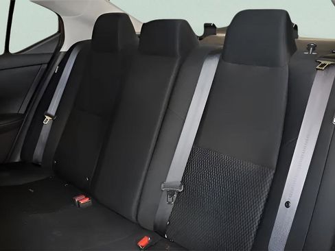 Used 2023 Nissan Sentra S FWD image 37