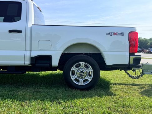 Used 2026 Ford F250 XLT AWD/4WD image 4