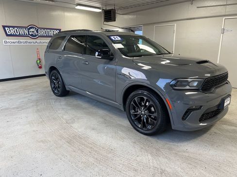 Used 2021 Dodge Durango R/T w/ Blacktop Package AWD/4WD image 4