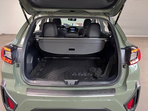 Used 2024 Subaru Crosstrek 2.5i Limited w/ Popular Package #3A image 16