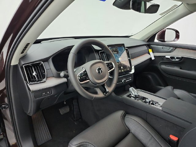 New 2026 Volvo XC90 T8 Ultra w/ Protection Package Premier AWD/4WD image 28