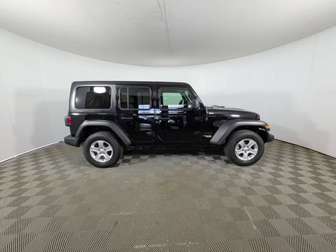 Used 2021 Jeep Wrangler Unlimited Sport AWD/4WD image 2