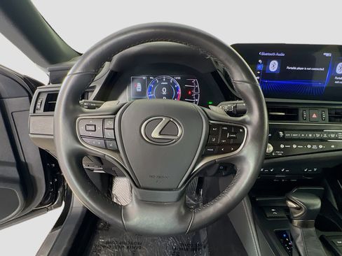 Used 2022 Lexus ES 350 w/ Premium Package image 11