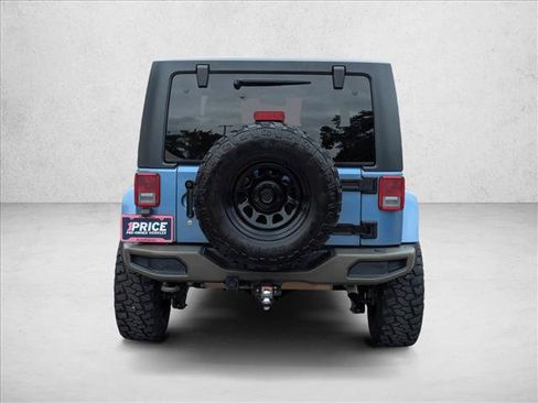 Used 2016 Jeep Wrangler Sahara AWD/4WD image 7