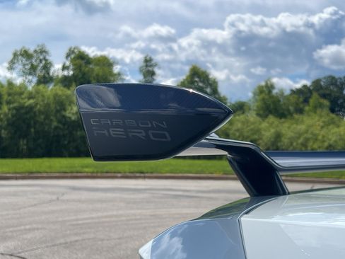 Used 2025 Chevrolet Corvette Z06 w/ Z07 Performance Package RWD image 14