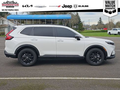 Used 2025 Honda CR-V Sport-L image 9