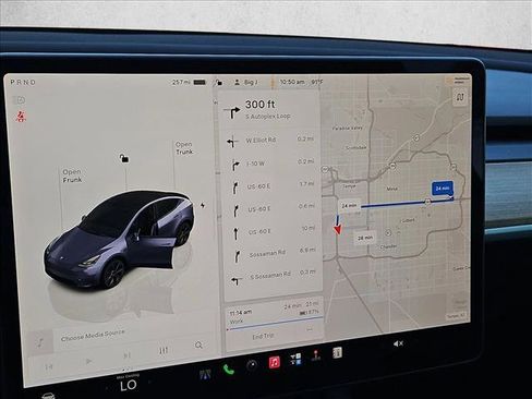 Used 2025 Tesla Model Y Long Range AWD/4WD image 17