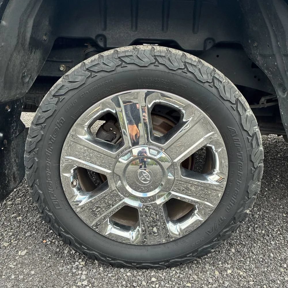 Used 2017 Toyota Tundra 1794 Edition AWD/4WD image 19