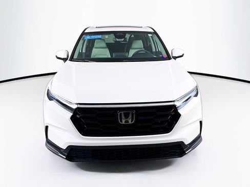 Certified 2025 Honda CR-V EX image 3