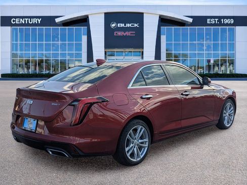 Used 2023 Cadillac CT4 Luxury image 5
