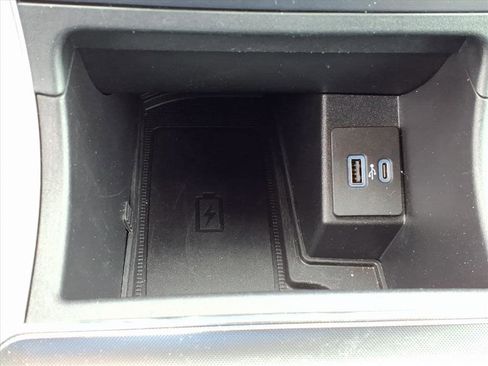 Certified 2022 Ford Edge SEL w/ Convenience Package image 29