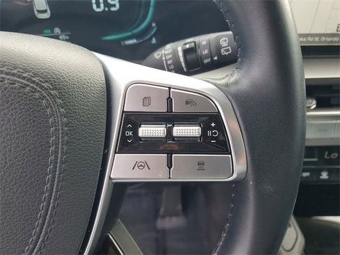 Used 2025 Kia Telluride S image 21