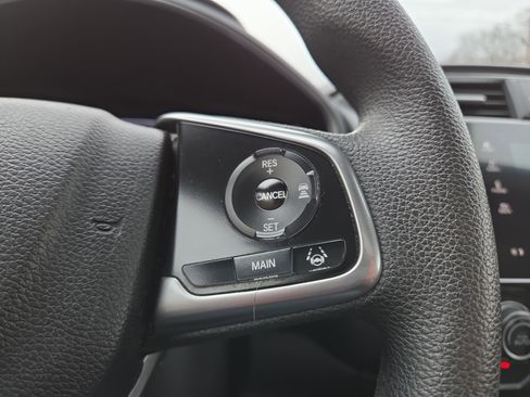 Used 2018 Honda CR-V EX image 19