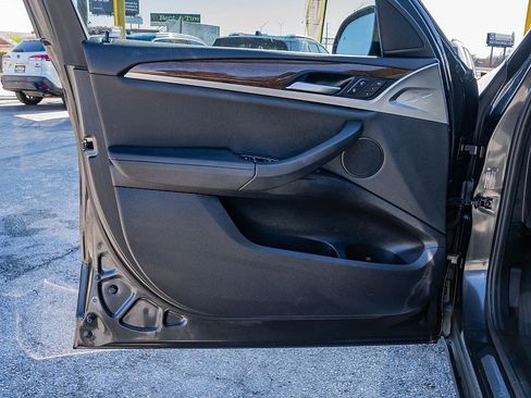 Used 2019 BMW X3 sDrive30i w/ Driving Assistance Package image 10