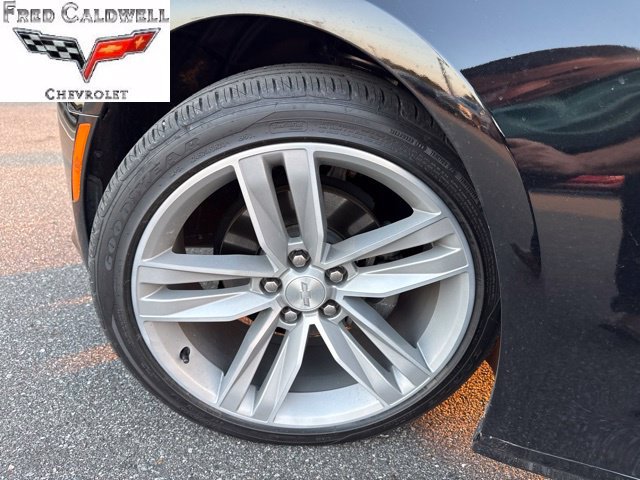 Used 2018 Chevrolet Camaro LT w/ RS Package RWD image 4