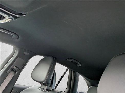 Certified 2025 Mercedes-Benz GLC 300 GLC 300 image 18