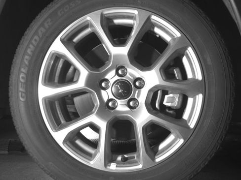 Used 2025 Jeep Compass Limited AWD/4WD image 13