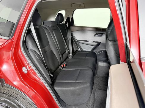 Used 2023 Nissan Rogue S AWD/4WD image 41