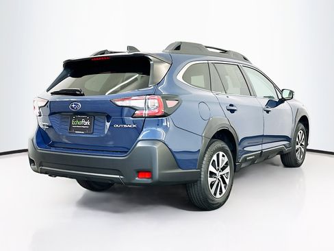 Used 2024 Subaru Outback Premium image 9