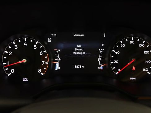 Used 2025 Jeep Compass Limited image 17