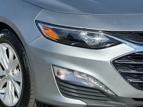 Used 2024 Chevrolet Malibu LT FWD image 32