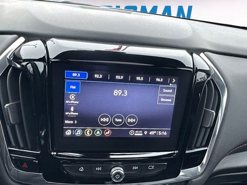 Used 2023 Chevrolet Traverse RS image 14