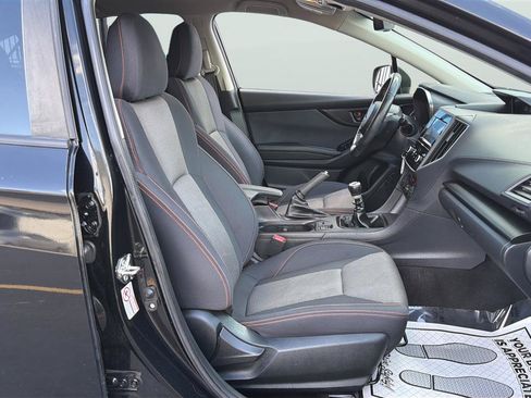Used 2018 Subaru Crosstrek 2.0i Premium w/ Popular Package #2 AWD/4WD image 13