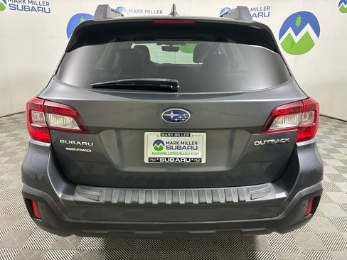 Used 2018 Subaru Outback 2.5i Limited image 6