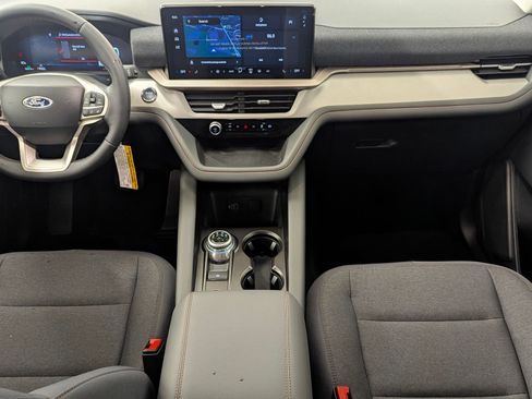 New 2026 Ford Explorer Active image 15