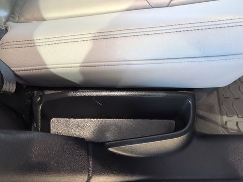 Used 2024 Audi Q3 2.0T Premium Plus w/ Premium Plus Package image 45