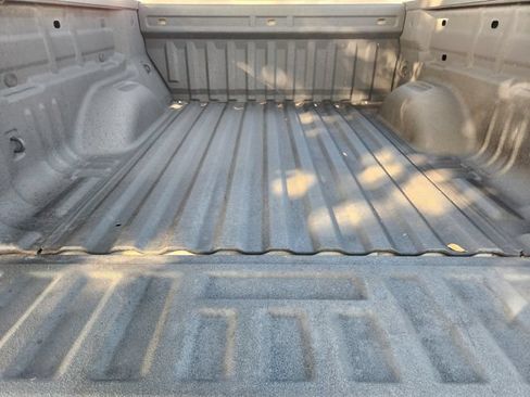 Used 2022 Chevrolet Colorado Z71 AWD/4WD image 31